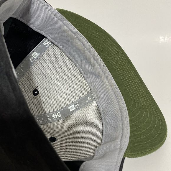 Cleveland Indians 7 3/8 New Era Exclusive Fitted Hat Cap Green Black Camo - Picture 10 of 12